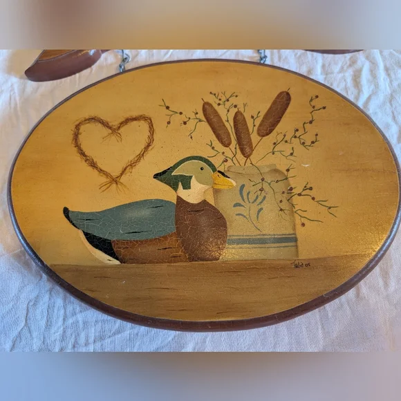 2/30$ Vintage Bienvenue Duck Wall Art - Brown, Blue, Yellow - Picture 4 of 6